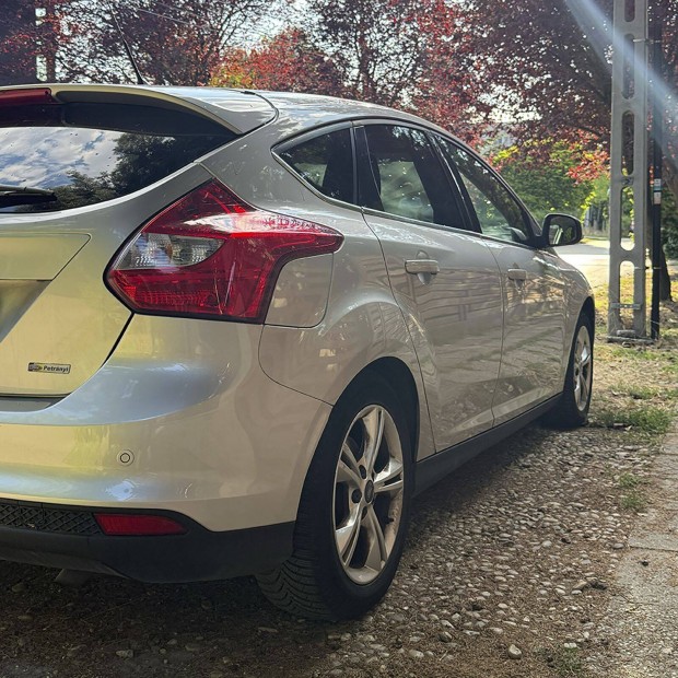 Focus 1.6 Ti-Vct Technology (Automata) [5 ajtós, 125 LE